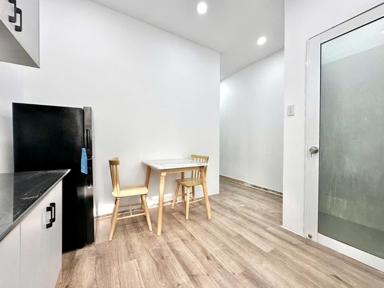 Apartamento Ung Khiem *