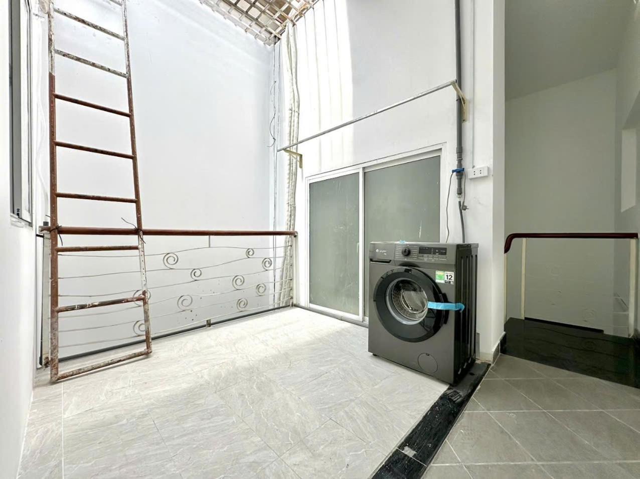 Ung Khiem Apartamento *